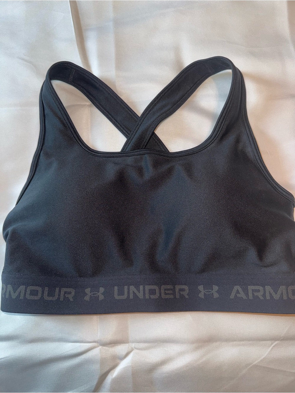 Under Armour Compression Sports Bra Medium Black Removable Cups